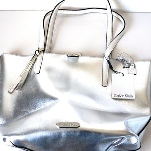 Calvin Klein Silver/White Reversible Tote w/Pouch